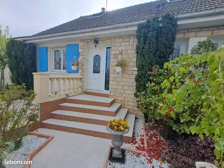 maison 7 pièces 157 m2