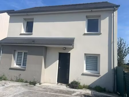 maison 6 pièces 93 m²