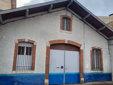 a louer local commercial