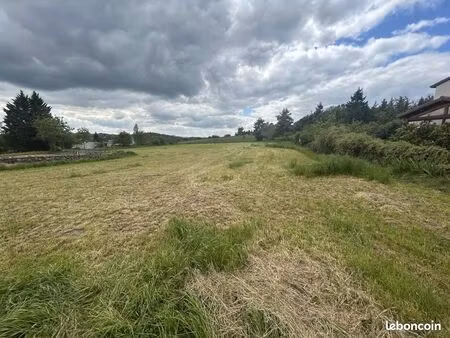 terrain 2 800 m² valprivas