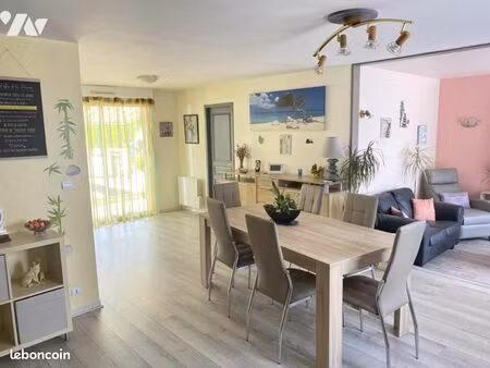 maison 5 pièces 141 m²