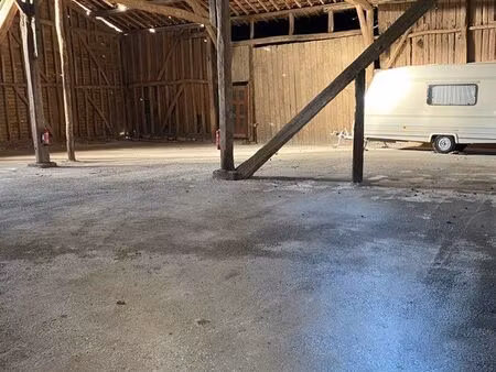 loue emplacements pour caravane ou autre véhicule