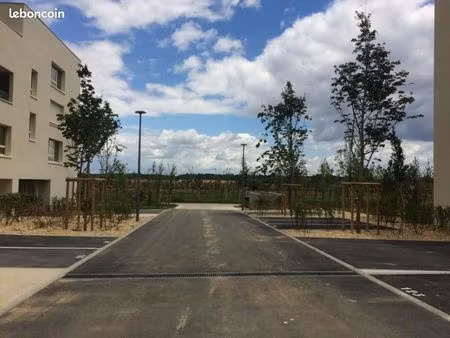 villa 3 pièces 64 m²