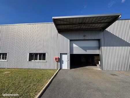 local 1735 m² andrézieux-bouthéon