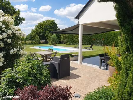 maison familiale moderne 200 m² – 4 chambres – terrain 1900 m²