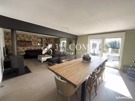 maison 5 pièces 145 m²