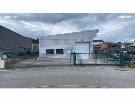 rare - local d’activité 350m2