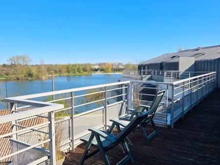 appartement rooftop  terrasse panoramique xxl  près de bordeaux