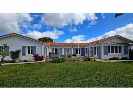 maison proche la rochelle