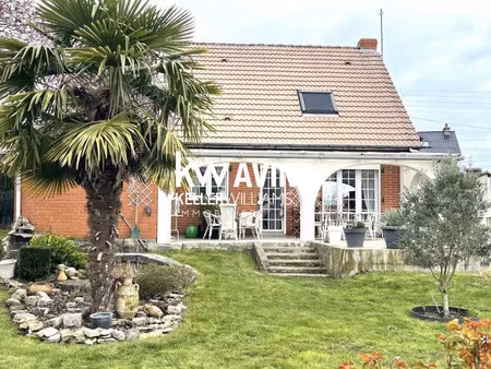 pavillon individuel – 100 m² – parcelle d’environ 935 m² - vieux - conde