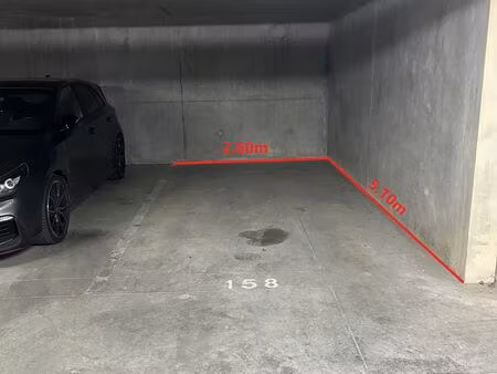 place de parking en sous sol à louer