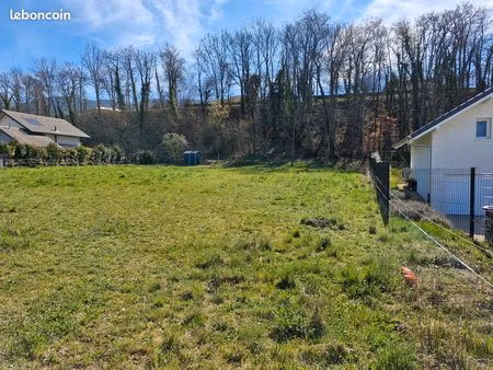 terrain plat 971 m² – armoy – 270 000