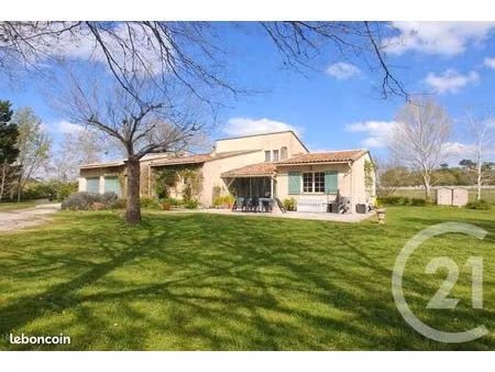 maison 6 pièces 150 m²