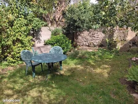 maison familiale 4ch et un bureau avec jardin