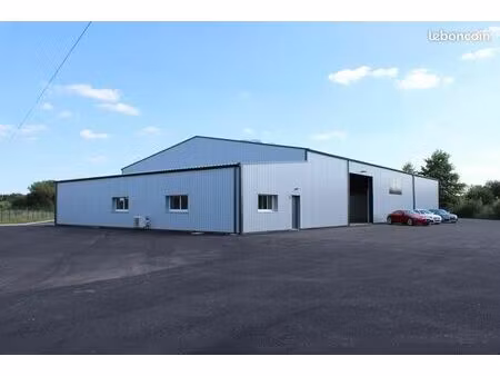 bâtiment industriel