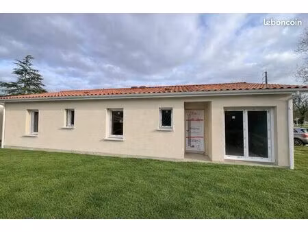 maison neuve 103 m² – terrain 1100 m² – le pian-médoc (centre)