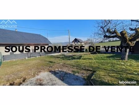 terrain 442 m² mesigny