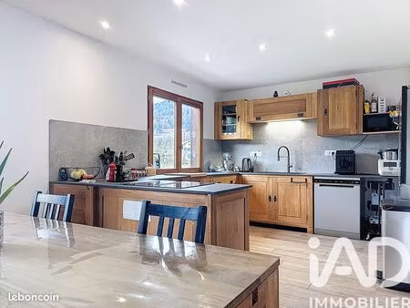 chalet 4 pièces 103 m²