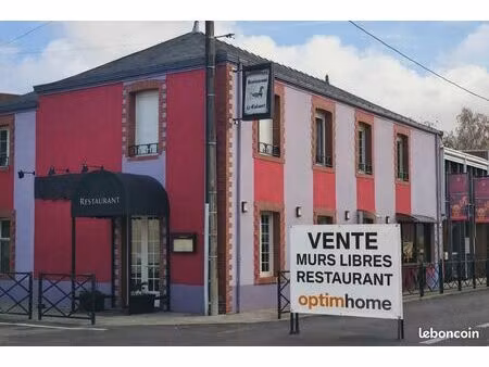 local restaurant 400 m²