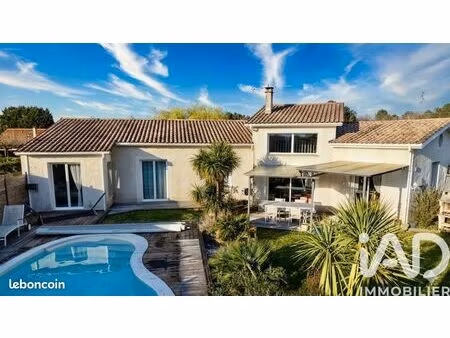 propriété 5 pièces 154 m²