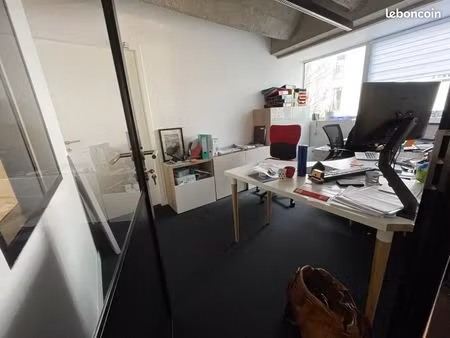 bureaux 89 m²