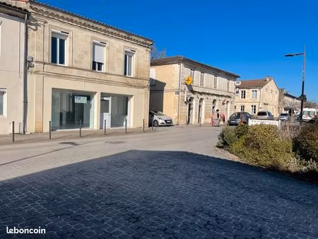 t2 à louer à ludon-m2 + place parking privative -