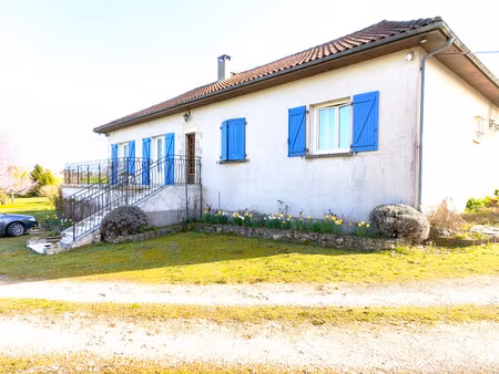 maison à vendre à la rochebeaucourt-et-argentine (24340) - dordogne