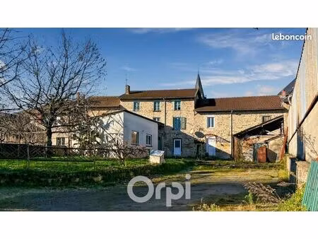 immeuble 7 pièces 360 m²