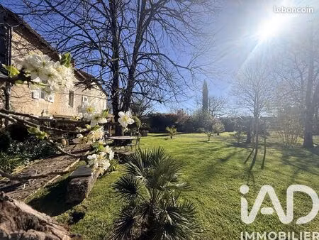 longère 5 pièces 200 m²