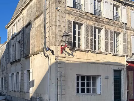 vente maison à marans (17230) : à vendre / 148m² marans