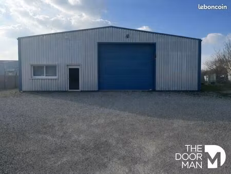 local commercial 470 m²