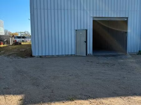 local commercial de 160m2