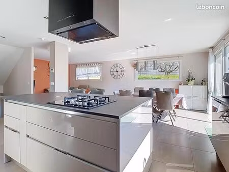 maison 6 pièces 129 m²