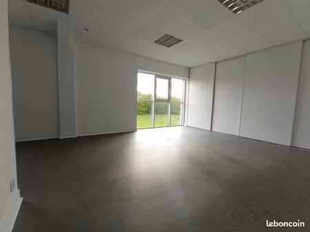 bureau à louer 50 m2