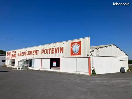 local commercial 892 m²