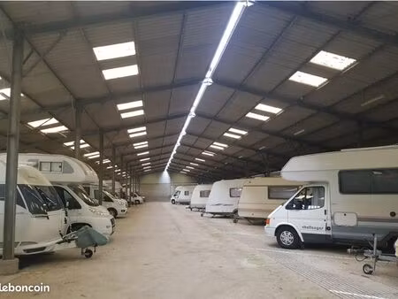 emplacements de parking sécurisés hivernage & stationnement longue durée 03 min a62