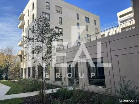 local commercial 233 m² bordeaux