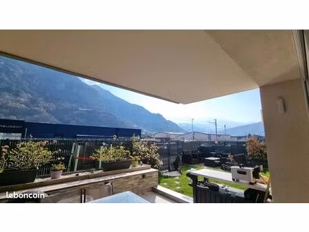 location appartement 3 pièces rdc