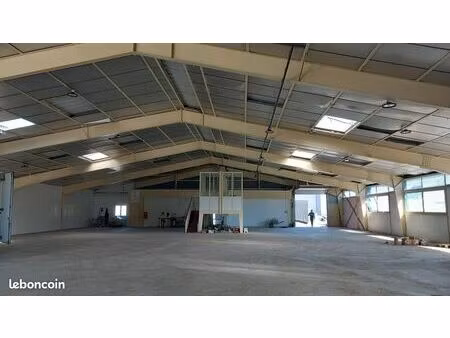 bureaux 1300 m² bordeaux