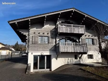 deux bureaux 37m2 accès pmr pour professionnel ou paramédical