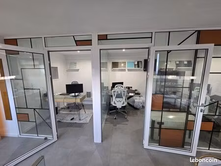 bureau moderne 40 m² – saint-jean-d’illac – 2 parkings