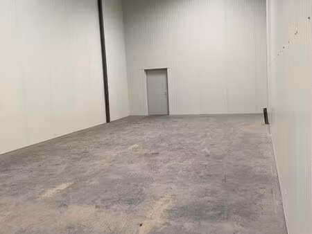 local artisan  stockage  dépôt