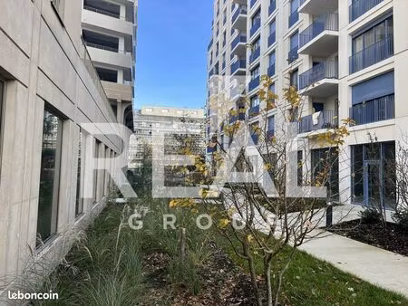 local commercial 159 m² bordeaux