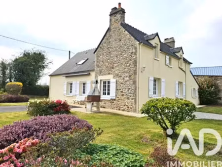 maison à brix (50700)