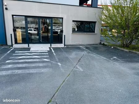 local commercial emplacement n°1