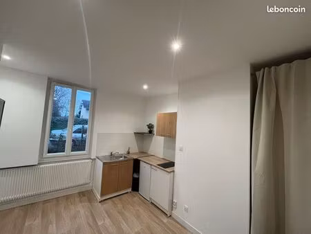 studio meublé refait à neuf