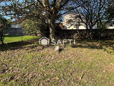 vente terrain à saint-gilles-croix-de-vie croix de vie (85800) : à vendre / 277m² saint-gi