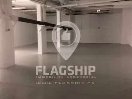location commerce boulogne billancourt 92100 352m²