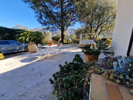 maison propriété plans de carros 10 pièces 200 m2   dépendances   garage   parking