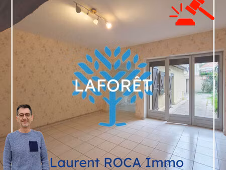 maison de ville avec jardin  fort potentiel d'évolution à portet/garonne